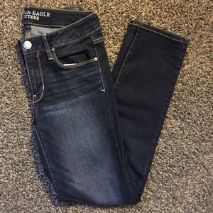 [ American Eagle ] Size 4 Short skinny jeans